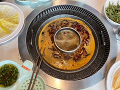菌香鸳鸯锅-晓宇重庆火锅(赛格国际购物中心店)