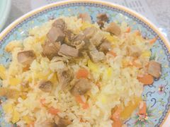 -汗腾格里·风味餐厅(新疆驻京办店)