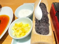 菠萝竹筒乌米饭-竹里馆·淮扬菜·功夫茶(老门东店)