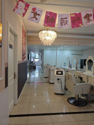 -Bollins波林丝•专研护发中心