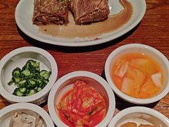 -萨拉伯尔(燕莎友谊商城店)