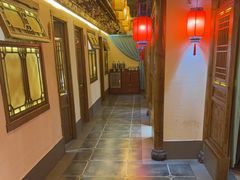 -乔家小院•非遗驴肉•本地小海鲜(滨河路店)