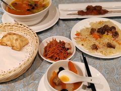 -巴扎美食·新疆菜·西域歌舞表演餐厅(新疆大厦店)