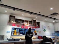 -满记甜品(巴黎春天宝山店)