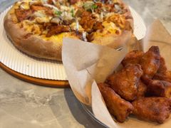 -必胜客(尹山湖歌林公园店)