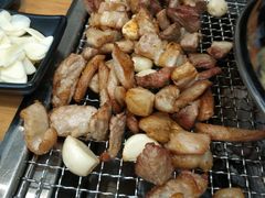 -肉甲韩国木炭烤肉(新壹街1店)