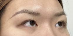 -一个差评成就的纹眉店