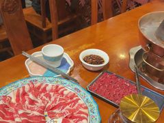 甄选单片牛肋卷-乐宴·老北京铜火锅(八卦岭店)
