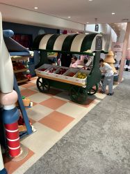 -奈尔宝·儿童乐园·亲子餐厅(华采天地店)