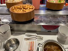 -龍歌自助小火锅(市北和达中心城店)