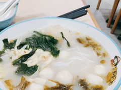 -灵芝妹子海鲜米线(凯德和平广场店)