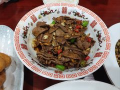 -湖南人家湘菜馆(镇江路店)