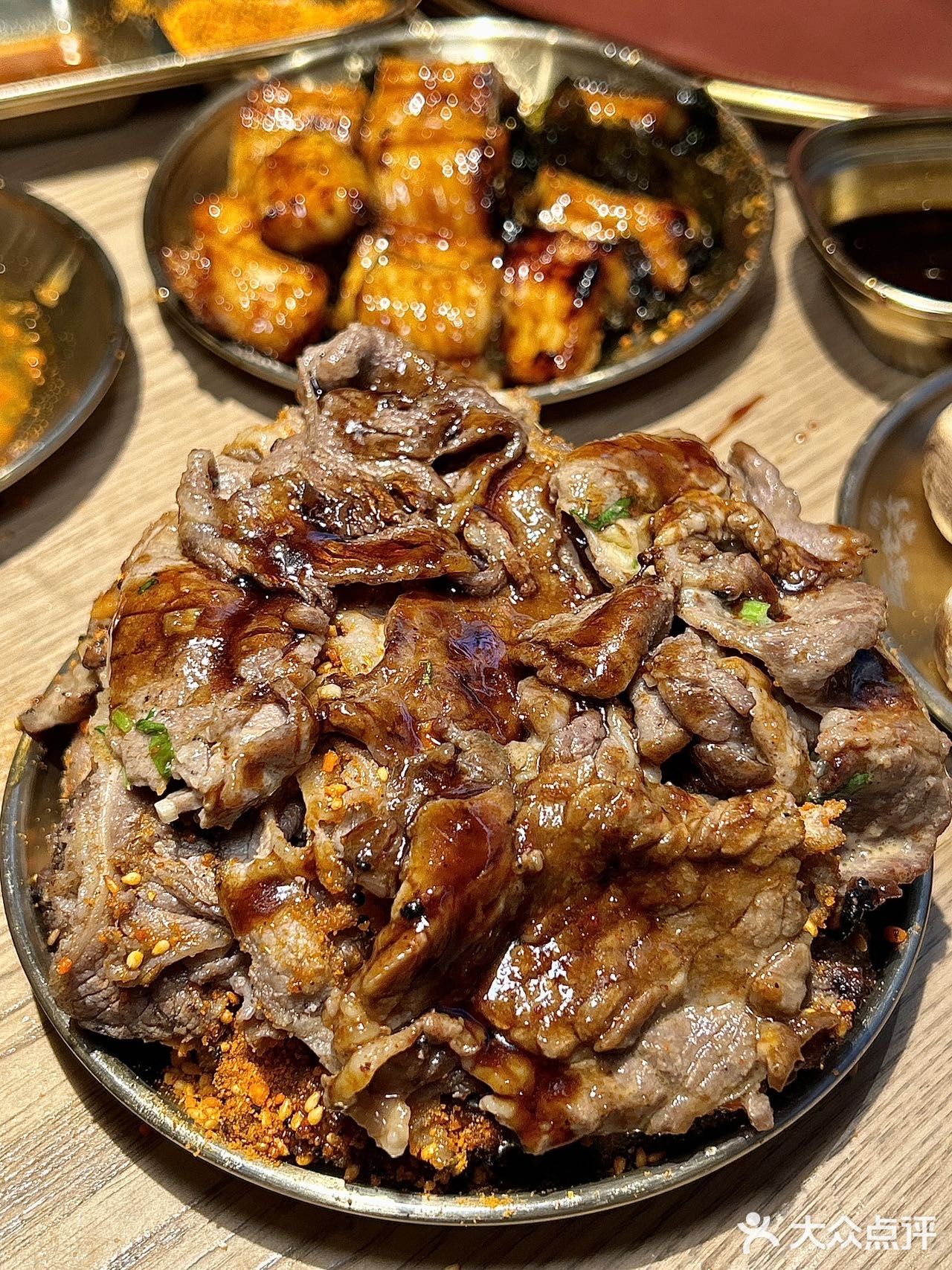 深圳真正好吃的烤肉店天天排队!7点半到还要要对15桌!