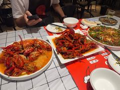 -李双猪·小龙虾·烧烤·羊肉煲(乐山店)