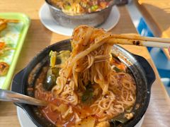 -小街曹师傅砂锅麻辣烫(亚泰大街店)