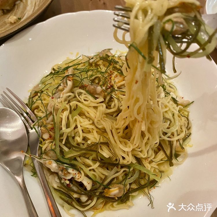 意大利餐酒馆｜木炭窖炉烤制的pizza🍕