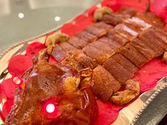 脆皮乳猪-星河湾半岛酒店-真粤中餐厅