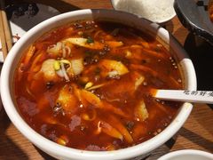-渝是乎酸菜鱼(龙旗购物中心店)