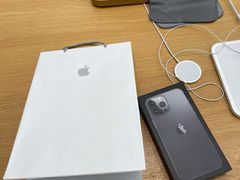 -Apple零售店(济南恒隆广场店)