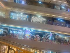 -上海世纪汇广场