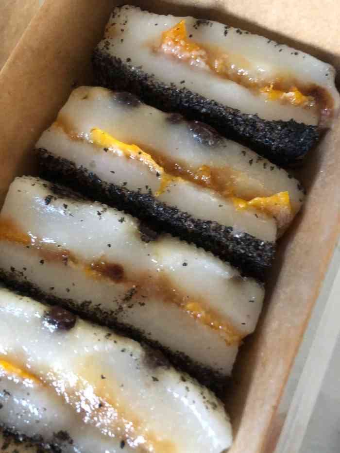 南大门韩糕-"旭日里小区底商新开的米糕店,第一次买了红.