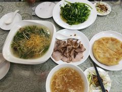 -李连贵熏肉大饼(沈阳站店)
