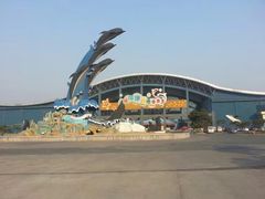 -泉城欧乐堡海洋极地世界