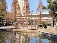 -上海不夜城广场(上海不夜城金融大厦店)