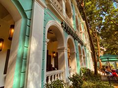 -星巴克臻选(广州沙面店)