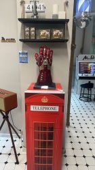 -老男孩男士理容馆·理发·烫染·修面