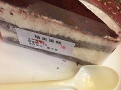 提拉米苏-意卡菲·欢乐聚会餐厅(华侨店)