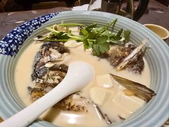 招牌鱼头-75幢私房菜馆