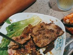 -金滏山烤肉·海鲜·火锅自助餐厅(襄阳万达店)