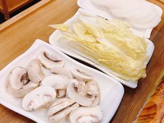-老北京热气涮羊肉·小龙虾·烤鱼(呼玛路店)