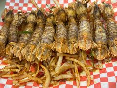 -覃记海鲜美食餐厅