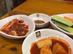 -喇喇排骨火锅·传统韩式脊骨汤(望京西园总店)