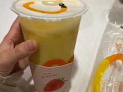 -CoCo都可(湖滨银泰店B区店)