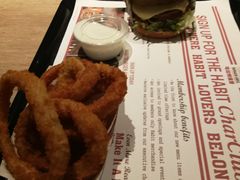 -The Habit Burger Grill 哈比特汉堡(复兴soho店)