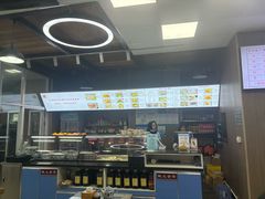 -陇上全荟兰州传统牛肉面(延吉路店)