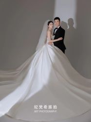 -纪梵希旅拍婚纱摄影(大连总店)