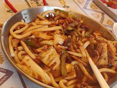 -满格嗦新疆椒麻鸡火锅.炒米粉(川大江安校区店)