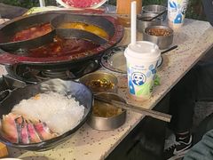 -老房老舍重庆火锅(假日城市店)