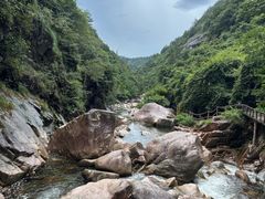-鄣山大峡谷