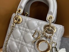 -小飞侠奢侈品回收 寄卖 养护(宝山宝龙广场店)