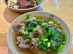 -谢老五跷脚牛肉·非遗传承店
