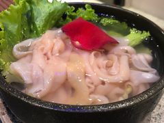 8s鸭肠-热火朝天鲜切牛肉火锅(南强街巷店)