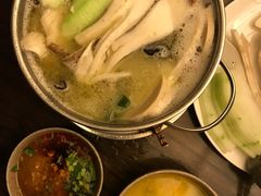 -香园自助小火锅