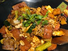 -拿渡麻辣香锅(银泰创意城店)