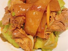 月牙骨焖豆角-北李妈妈菜·海肠捞饭(高新万达店)