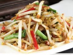 -魏铭鱼头捞饭(晋阳路店)